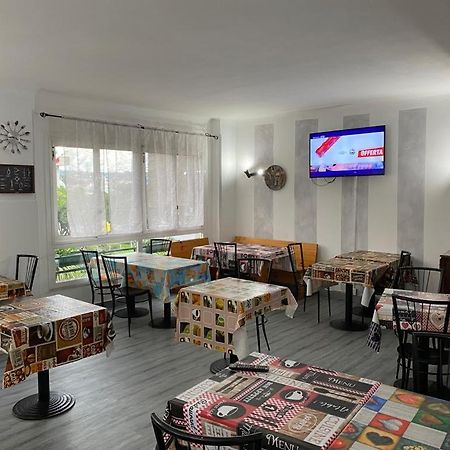 Hotel Nuovo Metropol Albissola Marina Zewnętrze zdjęcie