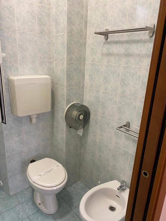 Hotel Nuovo Metropol Albissola Marina Zewnętrze zdjęcie