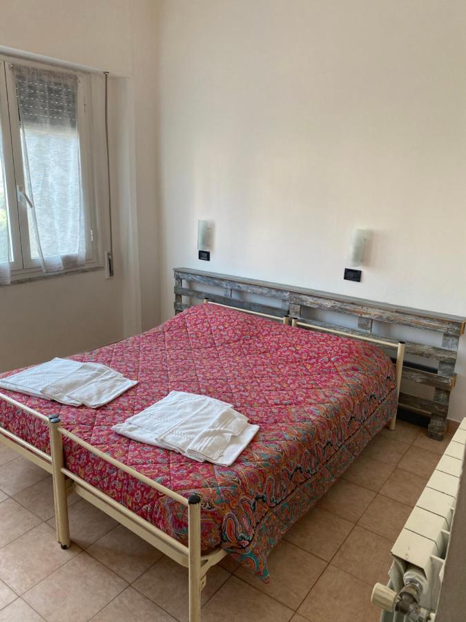 Hotel Nuovo Metropol Albissola Marina Zewnętrze zdjęcie