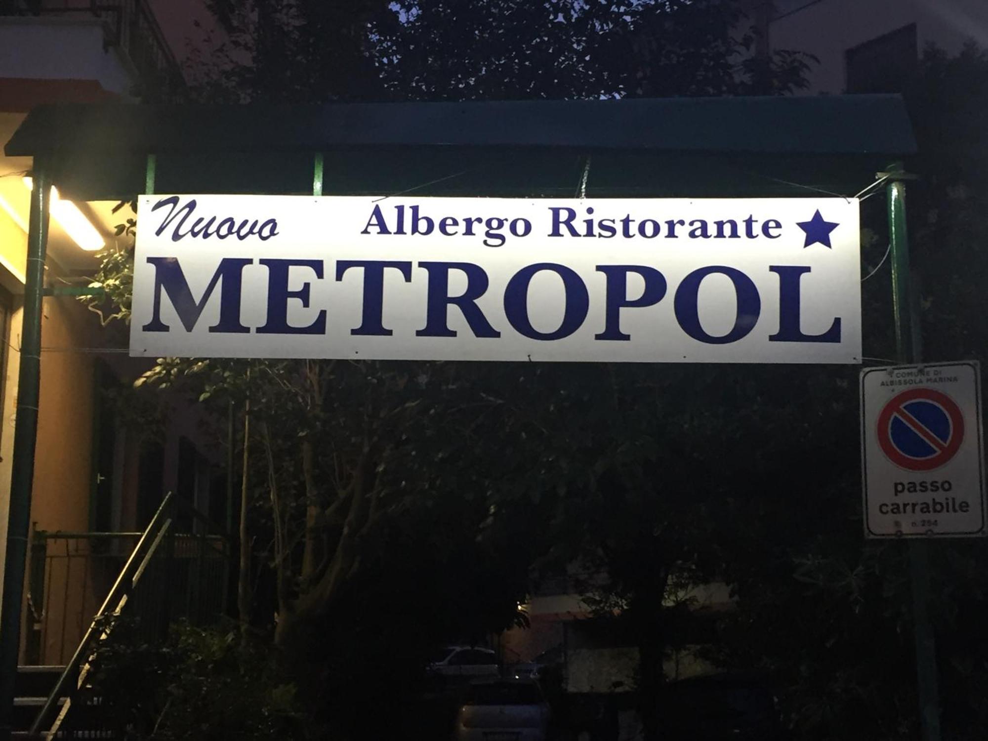 Hotel Nuovo Metropol Albissola Marina Zewnętrze zdjęcie